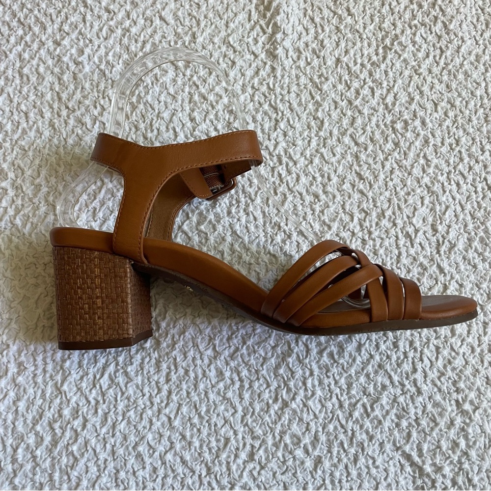 Vionic Peony Heeled Sandal Basketweave Tan Ankle Strap Leather Size 8 - Picture 7 of 12